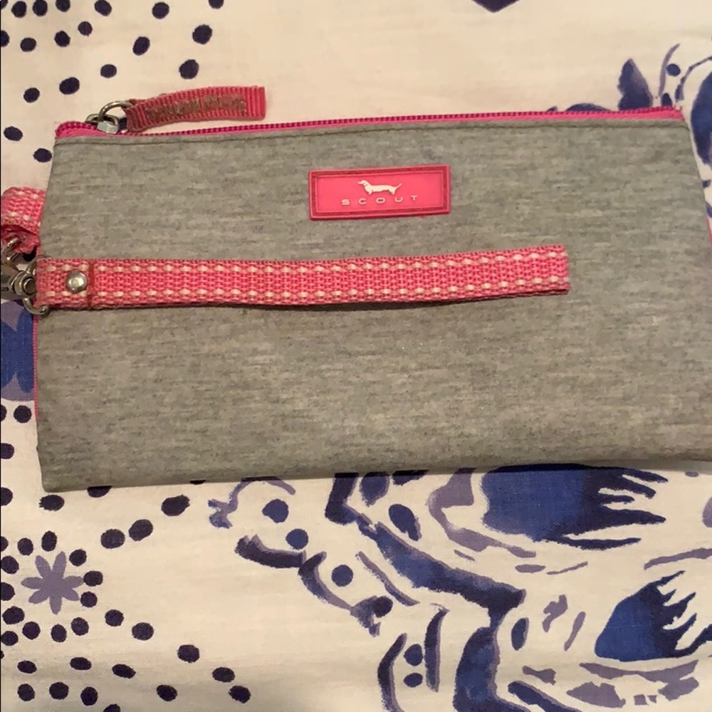 Scout tiny purse
